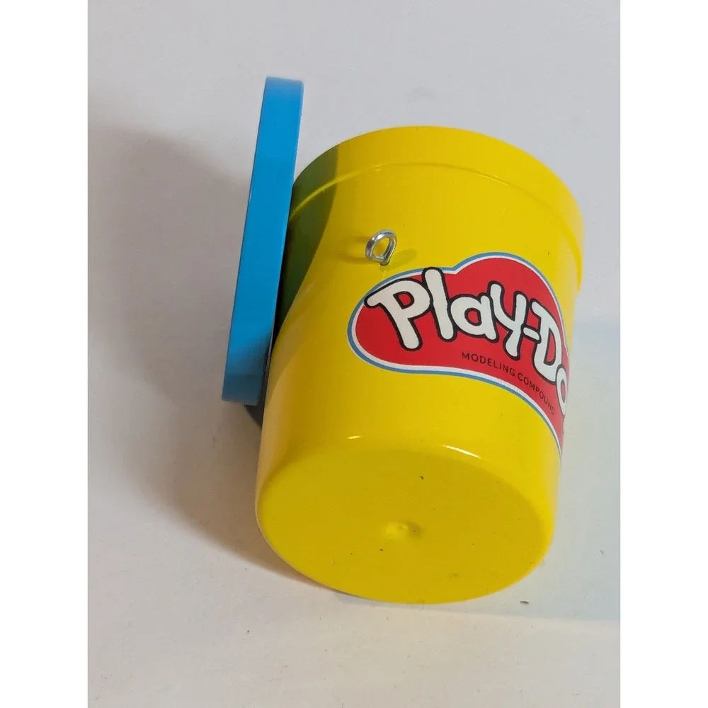 Hallmark 2021 Play-Doh Penguin DAMAGED BOX!!!‎
